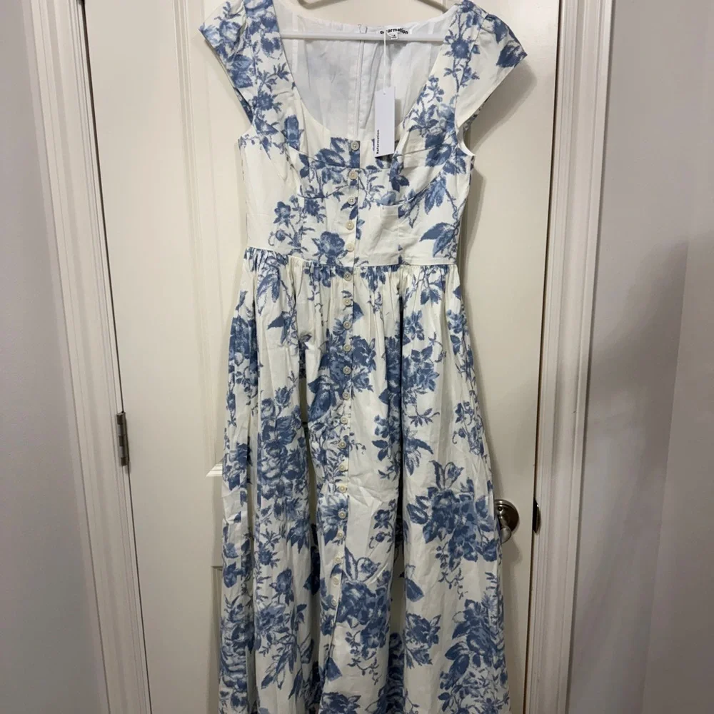 NWT Reformation Florrie Dress color courtier
